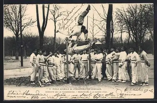 AK Joinville, École Normale de Gymnastique, exercice des montures à la barre fixe