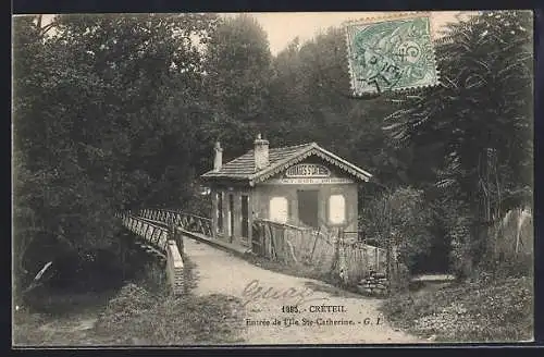 AK Créteil, Entrée de l`île Ste-Catherine avec pont en bois