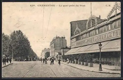 AK Charenton, Le quai près du Pont