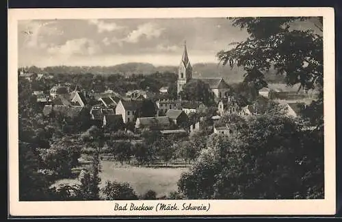 AK Bad Buckow /Märk. Schweiz, Ortsansicht mit Kirche