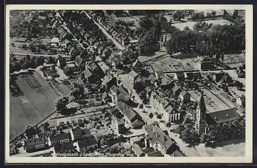 AK Wadgassen /Saar, Ortsansicht vom Flugzeug aus