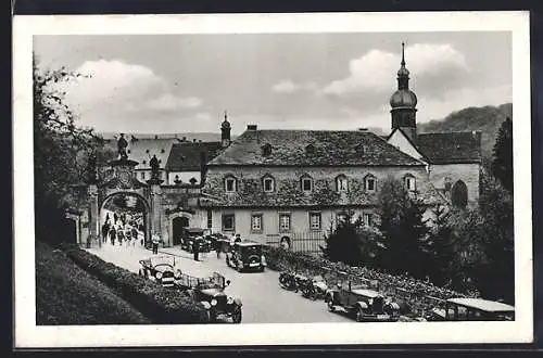AK Hattenheim, Pfortenhaus und Sandsteinportal des Klosters Eberbach