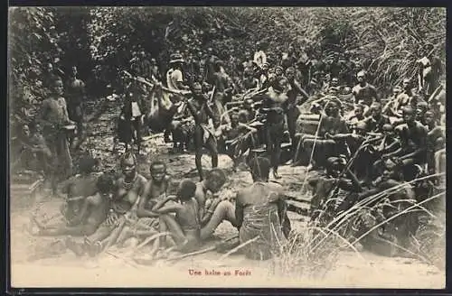 AK Une halte en Foret, Afrikaner im Wald, afrikanische Volkstypen