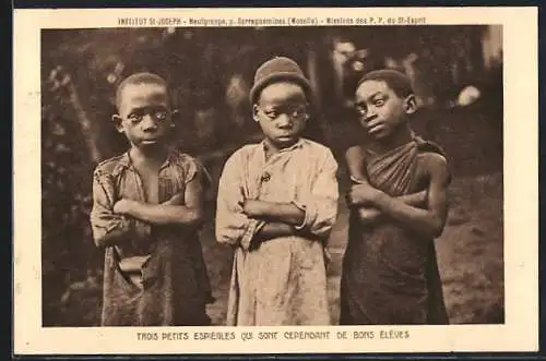 AK Neufrange, Institut St-Joseph, Missions des P. P. du St-Esprit, Trois petits Espiègles, afrikanische Volkstypen