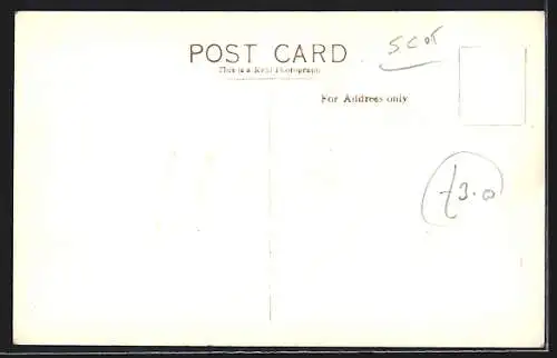 AK Dunoon, Holy Trinity