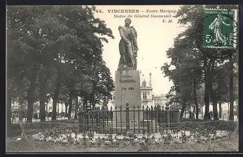 AK Vincennes, Cours Marigny, Statue du Général Daumesnil