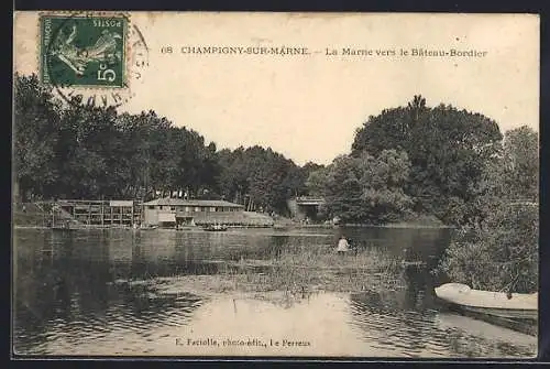 AK Champigny-sur-Marne, La Marne vers le Bateau-Bordier