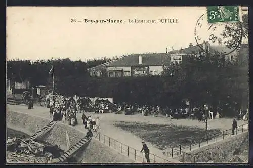 AK Bry-sur-Marne, Le Restaurant Dupille et promenade au bord de la rivière