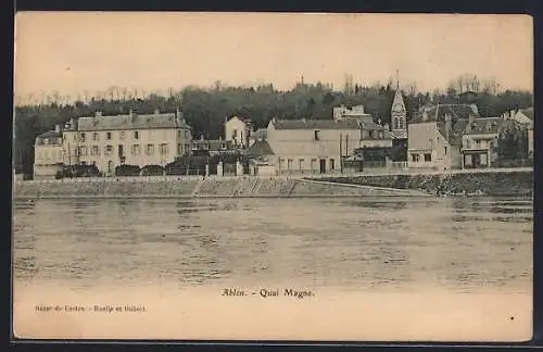 AK Ablon, Quai Magne et vue sur les bâtiments du village