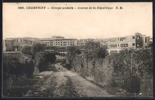 AK Champigny, Groupe scolaire, Avenue de la République