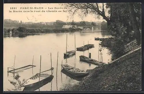 AK Parc St-Maur, Les bords de la Marne vers le Pont du Chemin de fer