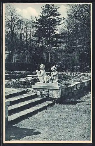 AK Dresden, Jubiläums-Gartenbau-Ausstellung 1926, Gruppe aus einem Sondergarten