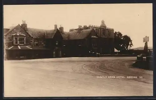 AK Aboyne, Huntly Arms Hotel