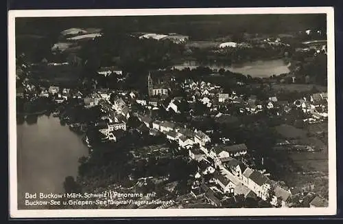 AK Bad Buckow /Märk. Schweiz, Panorama mit Buckow-See und Griepen-See vom Flugzeug aus