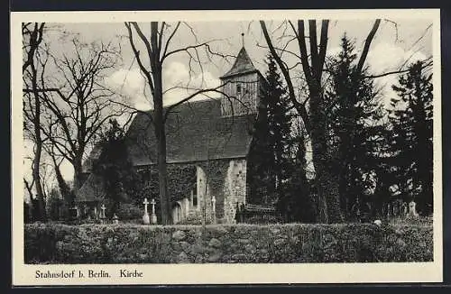 AK Stahnsdorf b. Berlin, Kirche mit Kirchhof
