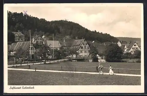 AK Eschenbach / Mfr., Ortsansicht mit Gebirge
