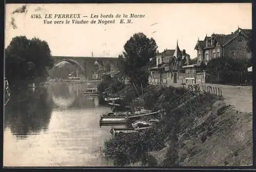 AK Le Perreux, Les bords de la Marne, Vue vers le Viaduc de Nogent