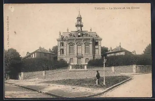 AK Thiais, La Mairie et les Écoles