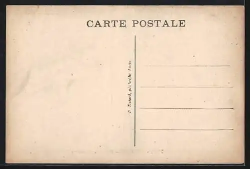 AK Créteil, Place de la Mairie avec arbres et passants