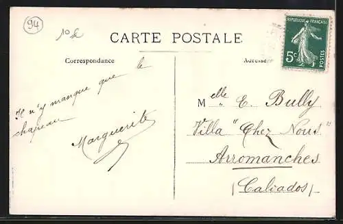 AK Chennevières, La Marne et le pont avec vue sur les rives boisées