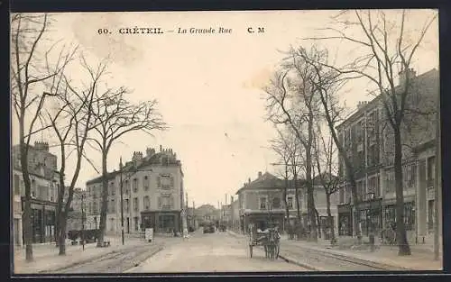 AK Créteil, La Grande Rue avec bâtiments et arbres en hiver