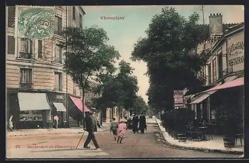 AK Champigny, Boulevard animé avec passants et cafés