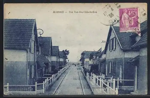 AK Arcueil, Une Rue des Cités-Jardins