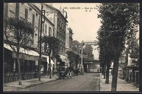 AK Ablon, Rue du Bac avec voitures et arbres alignés