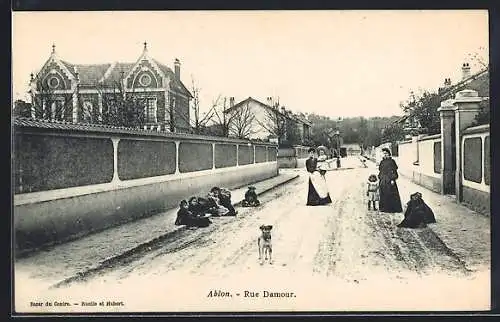 AK Ablon, Rue Damour avec enfants et passants