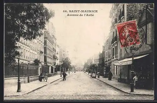 AK Saint-Maurice, Avenue de l`Asile avec vue sur les immeubles et passants