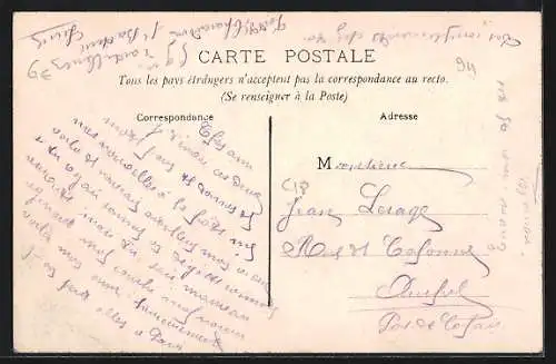 AK Saint-Maurice, Avenue de l`Asile avec vue sur les immeubles et passants