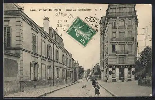 AK Charenton, Rue de Conflans avec Crédit Lyonnais et passants