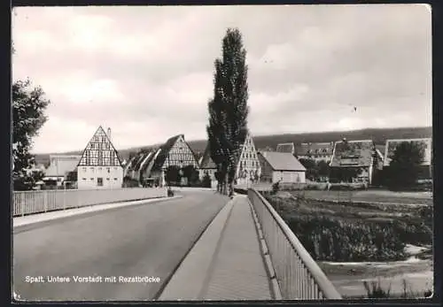 AK Spalt, Untere Vorstadt mit Rezatbrücke, Altdeutsche Fachwerkhäuser