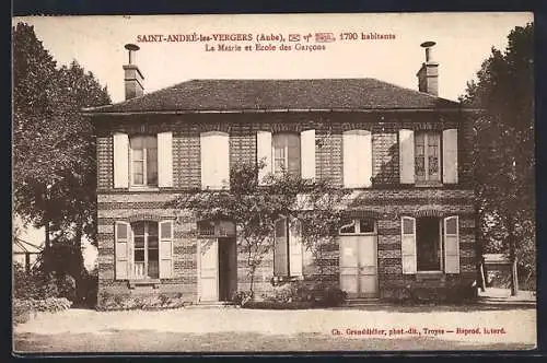 AK Saint-André-les-Vergers, La Mairie et École des Garcons