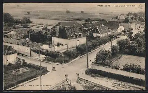AK Dampierre, Panorama du côté sud avec rues bordées de maisons et campagnes environnantes
