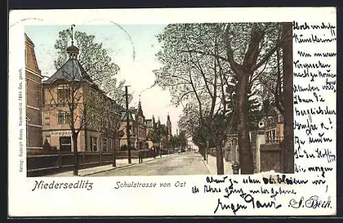 AK Dresden-Niedersedlitz, Schulstrasse von Ost