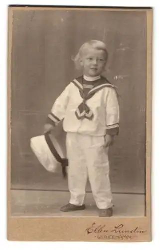 Fotografie Ellen Lundin, Ulricehamn, Nygatan 27, Junge in Matrosenanzug