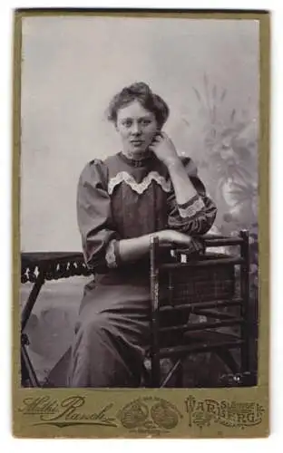 Fotografie Mathi. Ranch, Warberg, Bildnis einer jungen Frau