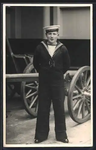 Foto-AK Matrose der HMS St. Vincent