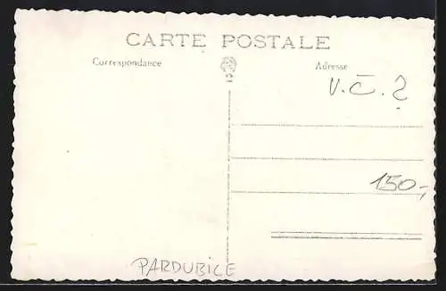 AK Pardubice, Vystava Akvarii, Ausstellungsgebäude mit Strasse u. Autos