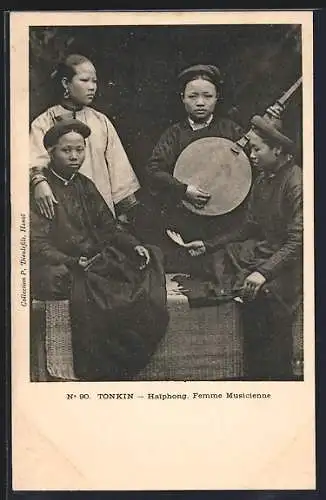 AK Haiphong /Tonkin, Femme Musicienne