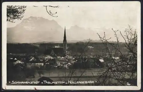 AK Schwanenstadt, Panoramaansicht mit Traunstein und Höllengebirge