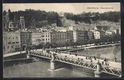 AK Salzburg, Staatsbrücke mit Passanten