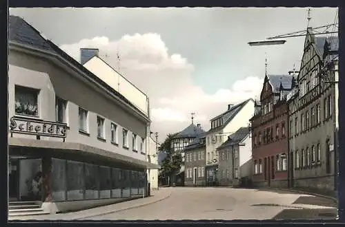 AK Ludwigsstadt / Ofr., Strassenszene mit Geschäft Scheidig