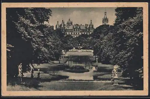 AK Schwerin i. M., Schloss mit Anlagen