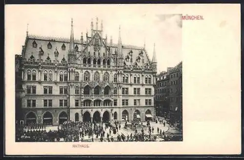AK München, Rathaus mit Brunnen