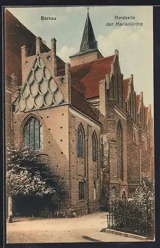 AK Bernau / Mark, Nordseite der Marienkirche