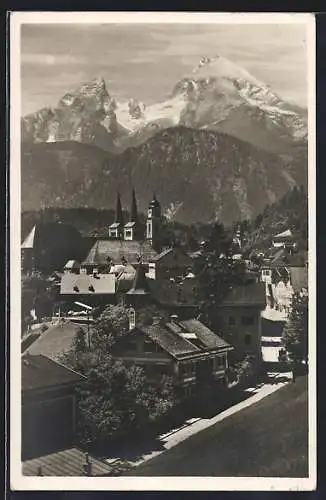 AK Berchtesgaden, Ortsansicht mit Watzmann