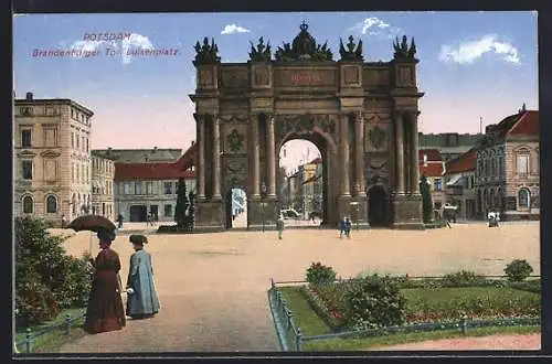 AK Potsdam, Brandenburger Tor auf dem Luisenplatz