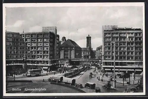 AK Berlin, Strassenbahnen auf dem Alexanderplatz